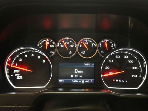 Used 2019 Chevrolet Silverado 1500 RST image 16