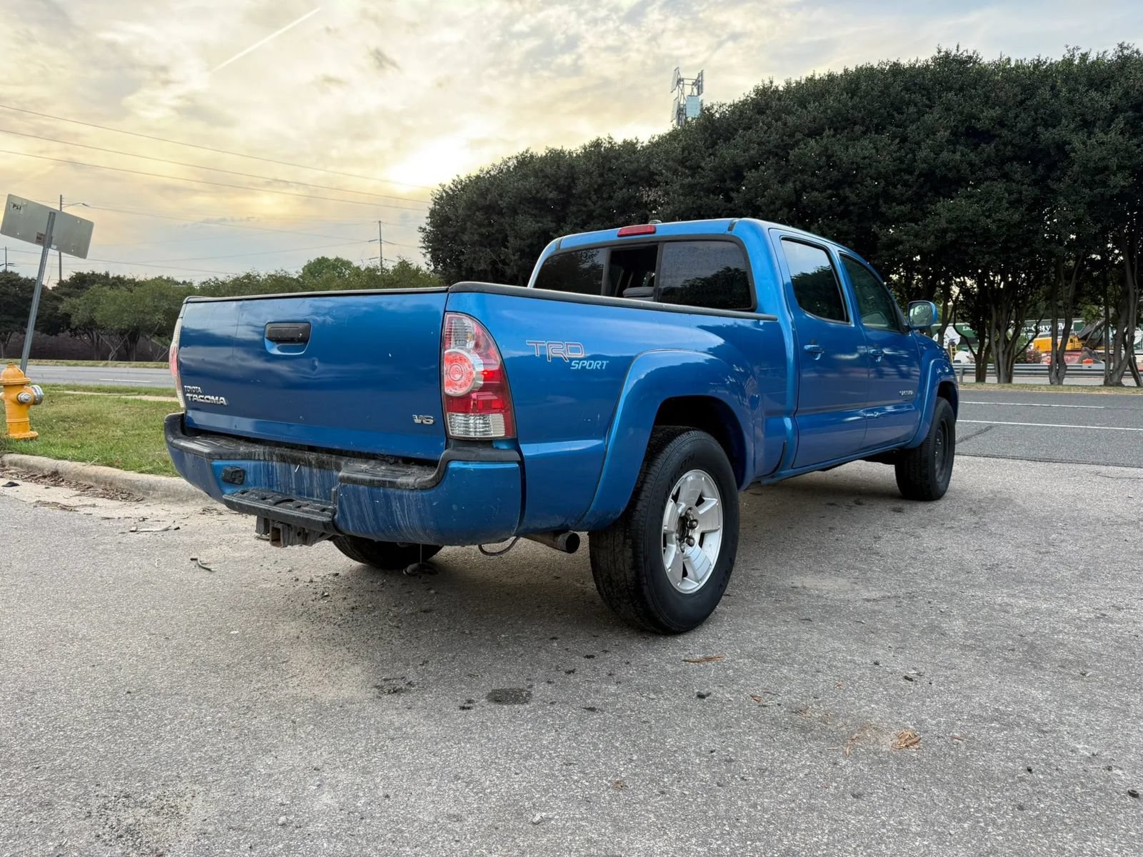 Used 2011 Toyota Tacoma 4x4 Double Cab w/ TRD Sport Pkg image 8