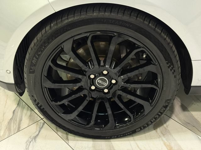 Used 2020 Land Rover Range Rover HSE AWD/4WD image 34