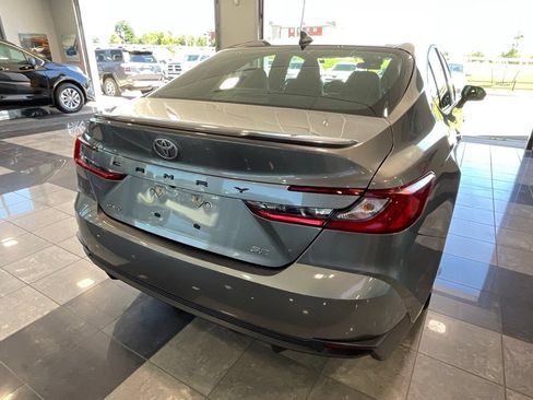 Certified 2025 Toyota Camry SE FWD image 5