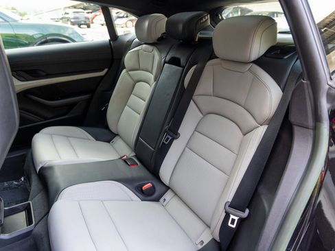 Certified 2022 Porsche Taycan 4 Cross Turismo image 42