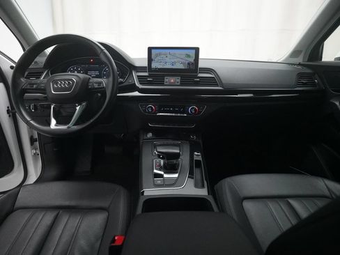 Used 2019 Audi Q5 Prestige AWD/4WD image 5