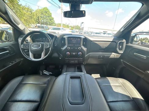 Used 2021 GMC Sierra 1500 SLT w/ SLT Premium Plus Package AWD/4WD image 19