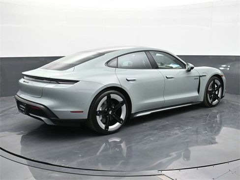 New 2025 Porsche Taycan 4S image 24