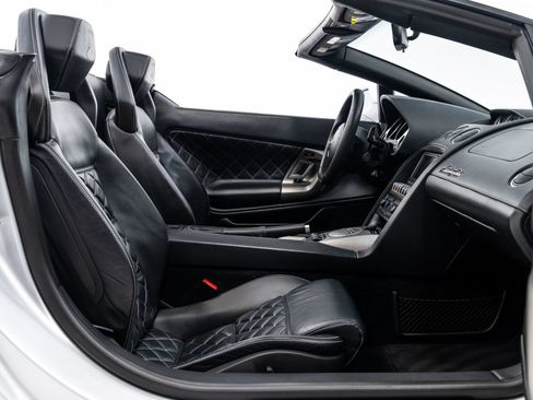 Used 2011 Lamborghini Gallardo LP 560-4 AWD/4WD image 29