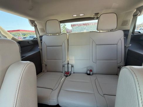 Used 2021 GMC Yukon Denali w/ Denali Premium Package RWD image 15