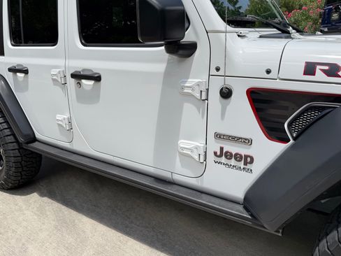 Used 2020 Jeep Wrangler Unlimited Rubicon w/ Quick Order Package 28Y Recon AWD/4WD image 17