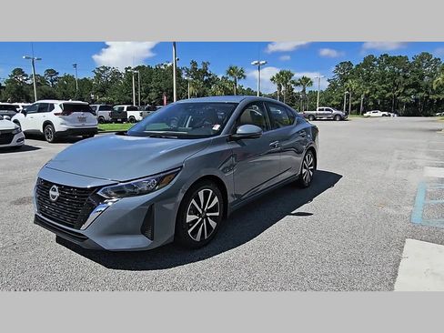 Used 2024 Nissan Sentra SV w/ SV Premium Package FWD image 22