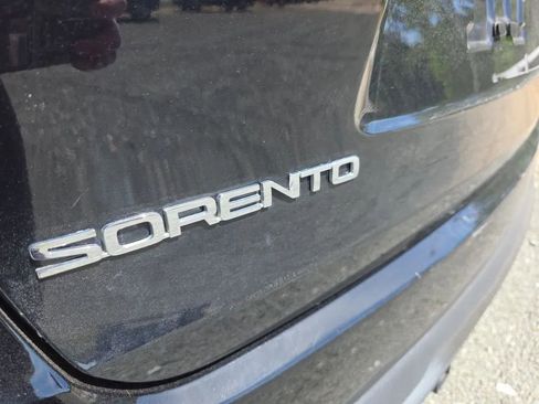 Used 2016 Kia Sorento LX FWD image 11
