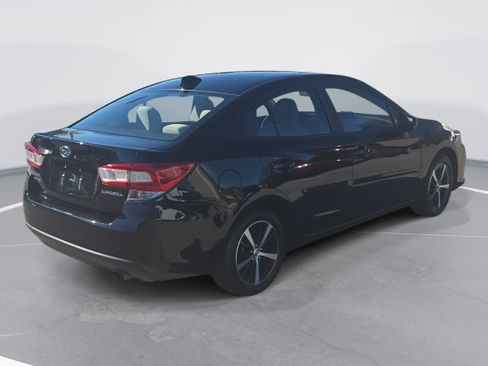 Used 2023 Subaru Impreza Premium image 5