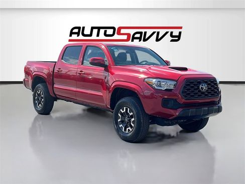 Used 2022 Toyota Tacoma SR image 1
