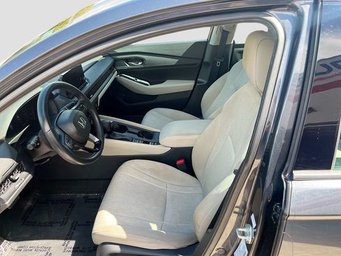 Used 2024 Honda Accord EX image 22