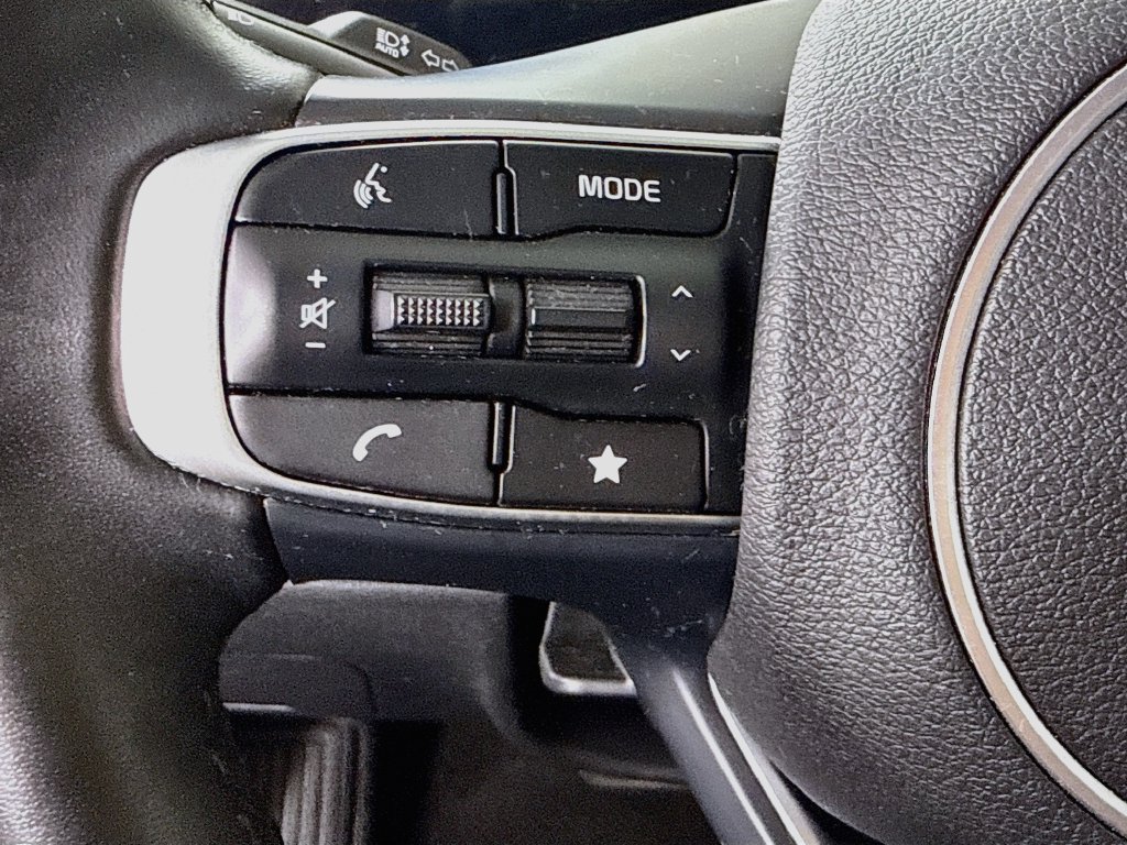 Certified 2023 Kia Sportage EX AWD/4WD image 22