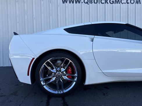 Used 2015 Chevrolet Corvette Stingray Coupe w/ 2LT Preferred Equipment Group image 38