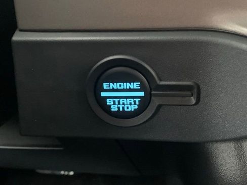 New 2025 Ford Bronco Outer Banks image 19