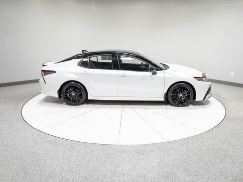 Used 2023 Toyota Camry XSE AWD/4WD image 8