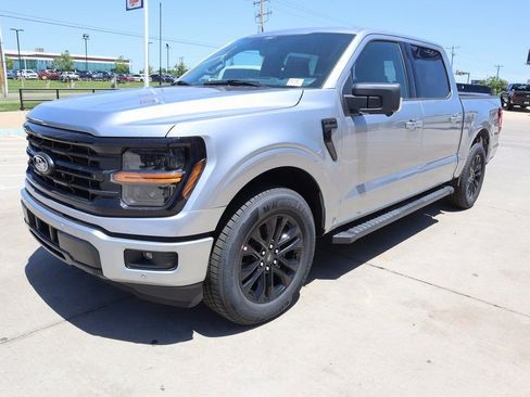 New 2025 Ford F150 XLT w/ Equipment Group 302A MID image 12