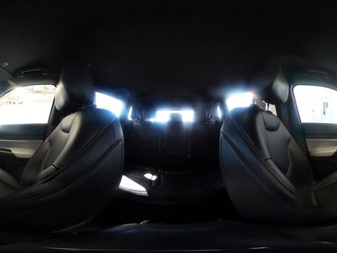 Used 2025 Jeep Compass Limited image 43