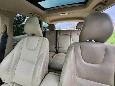 Used 2015 Volvo XC60 T5 Premier FWD image 28