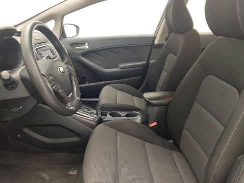 Used 2017 Kia Forte LX FWD image 17