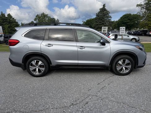 Used 2021 Subaru Ascent Premium w/ Convenience Package AWD/4WD image 6