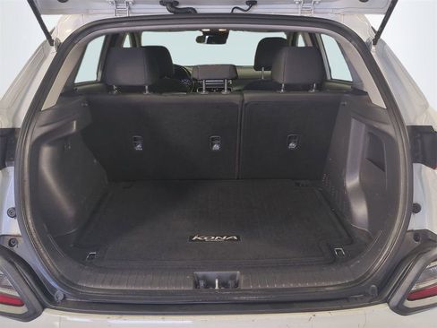 Used 2018 Hyundai Kona SEL w/ SEL Tech Package 02 FWD image 14