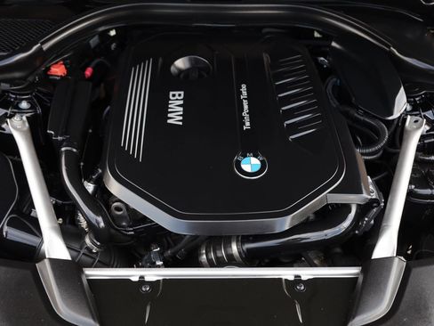 Used 2019 BMW 540i RWD image 10