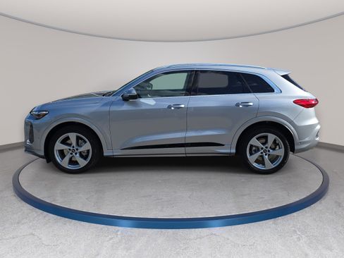 New 2026 Audi Q5 Prestige AWD/4WD image 8