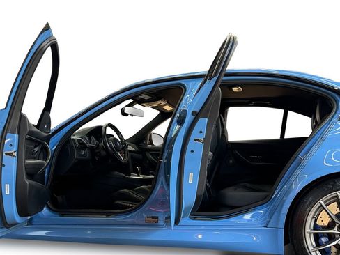 Used 2015 BMW M3 image 19