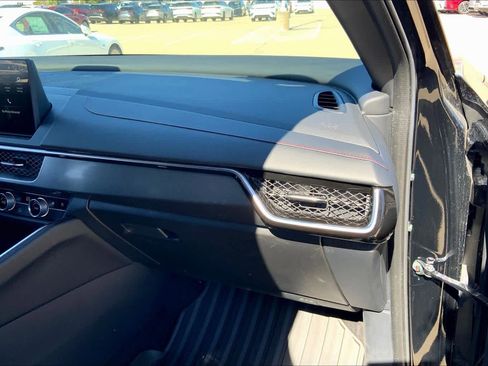 Certified 2025 Acura ADX A-Spec image 17