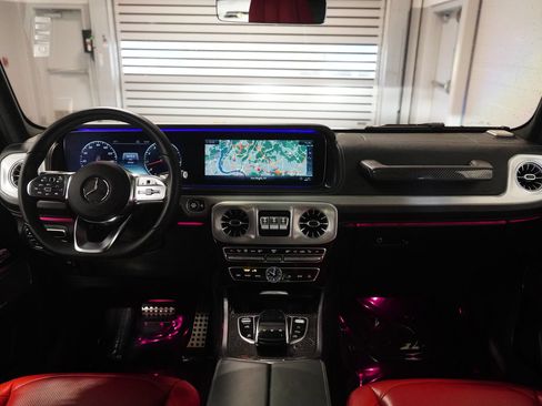 Used 2022 Mercedes-Benz G 550 image 15