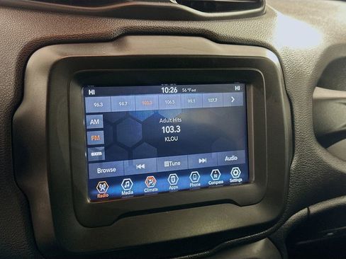 Used 2019 Jeep Renegade Latitude image 14