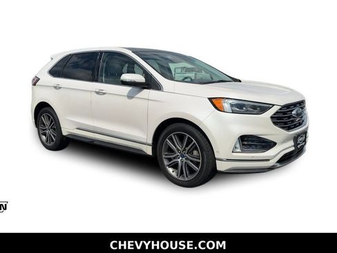Used 2019 Ford Edge Titanium w/ Equipment Group 301A FWD image 1