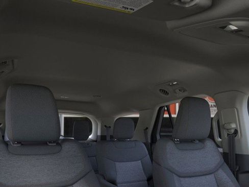 New 2026 Ford Explorer Active image 22