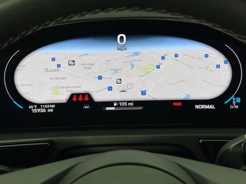 Used 2024 Porsche Cayenne w/ Sport Chrono Package image 20