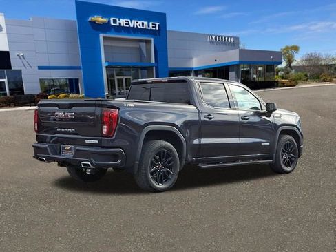 Used 2022 GMC Sierra 1500 Elevation w/ Preferred Package image 6