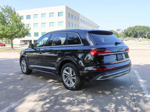 Used 2021 Audi Q7 3.0T Premium Plus AWD/4WD image 5