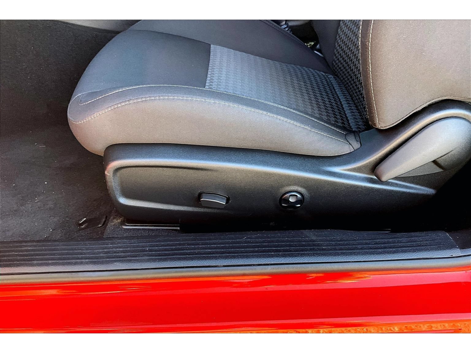 Used 2021 Dodge Challenger R/T Scat Pack w/ Driver Convenience Group RWD image 29