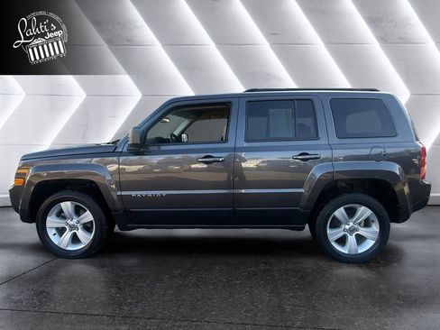 Certified 2016 Jeep Patriot Latitude image 3