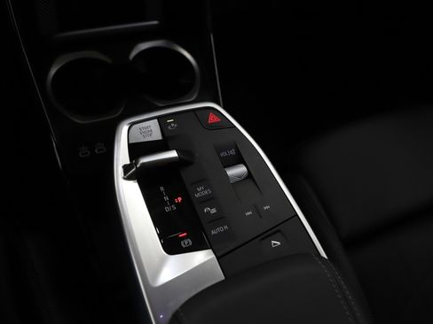 Used 2025 BMW X2 xDrive28i image 23