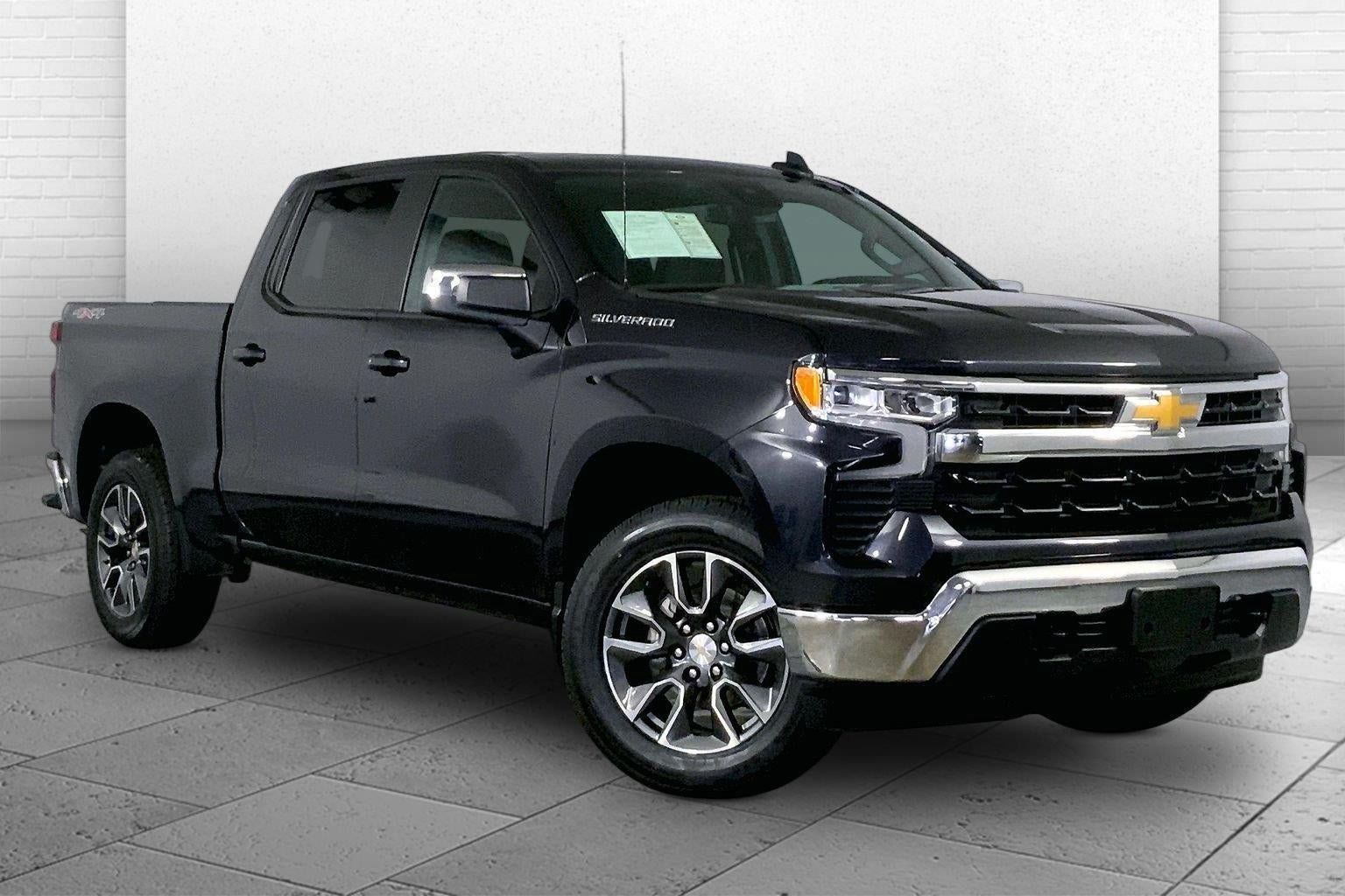 Used 2024 Chevrolet Silverado 1500 LT AWD/4WD image 1