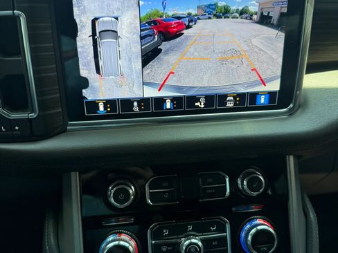 Used 2021 GMC Yukon Denali w/ Denali Ultimate Package AWD/4WD image 33