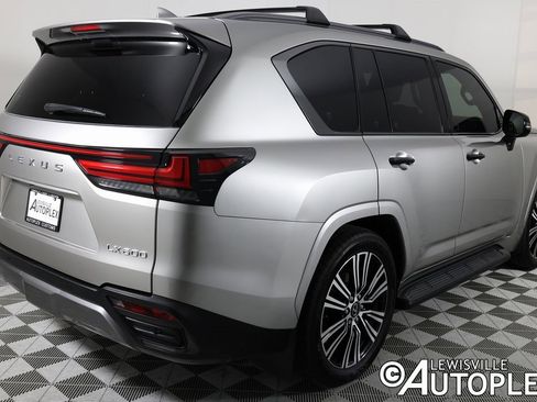 Used 2024 Lexus LX 600 4WD w/ Luxury Package image 5