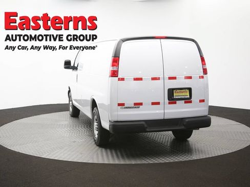 Used 2021 Chevrolet Express 2500 RWD image 30