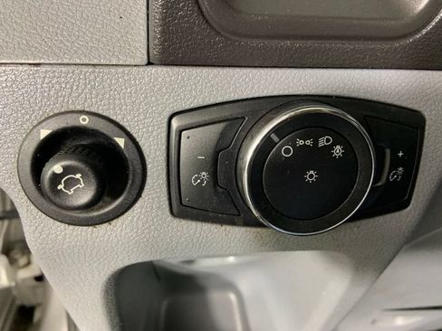 Used 2018 Ford Transit 350 XLT RWD image 21