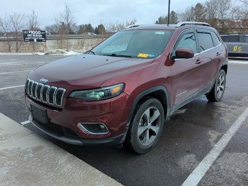 Used 2019 Jeep Cherokee Limited image 1
