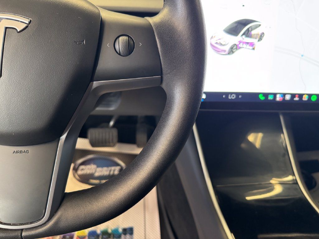Used 2019 Tesla Model 3 Long Range RWD image 12
