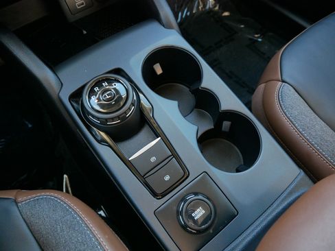 Used 2023 Ford Bronco Sport Outer Banks w/ Tech Package image 24