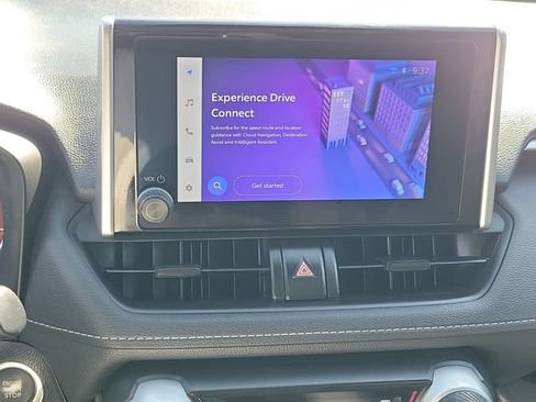 Used 2024 Toyota RAV4 XLE w/ Convenience Package FWD image 11