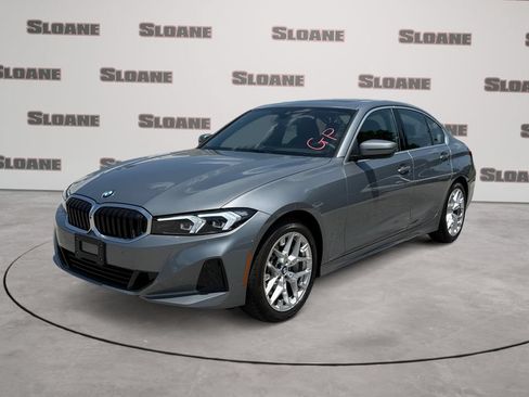 Used 2025 BMW 330i xDrive Sedan w/ Premium Package AWD/4WD image 1